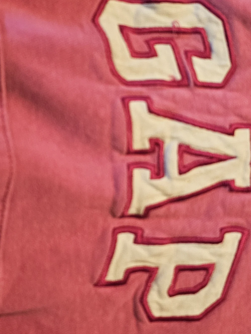 GAP bright pink